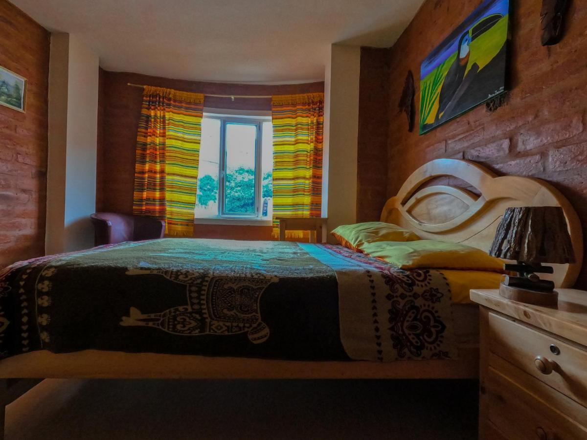 Hostal La Casa Amarilla City Baños Exterior foto